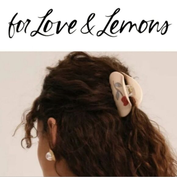New For Love And Lemons Floral Hair Clip - Cream and Red - Picture 7 of 8
